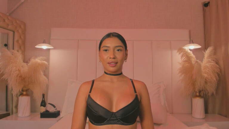 NikoJhon's Streamate show and profile