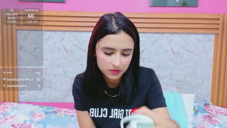 CHANNEL019's Streamate show and profile