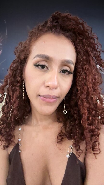 MaiaCox's Streamate show and profile