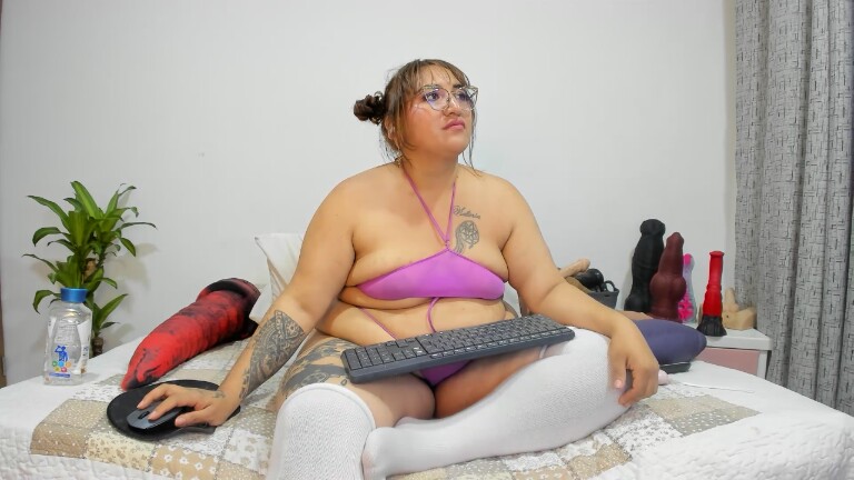 Sweet_X's Streamate show and profile