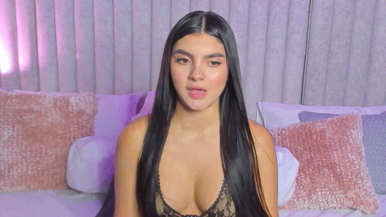 SamiLewis's Streamate show and profile