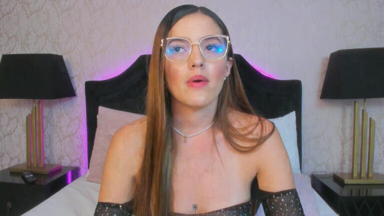 AlicceGray's Streamate show and profile