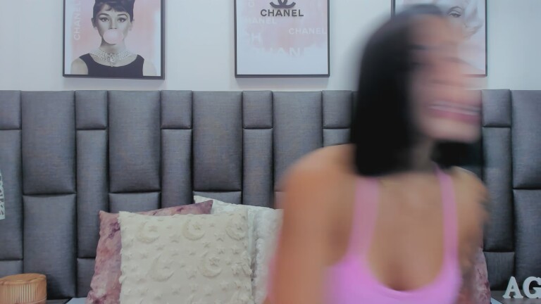 AmberrGreey's Streamate show and profile