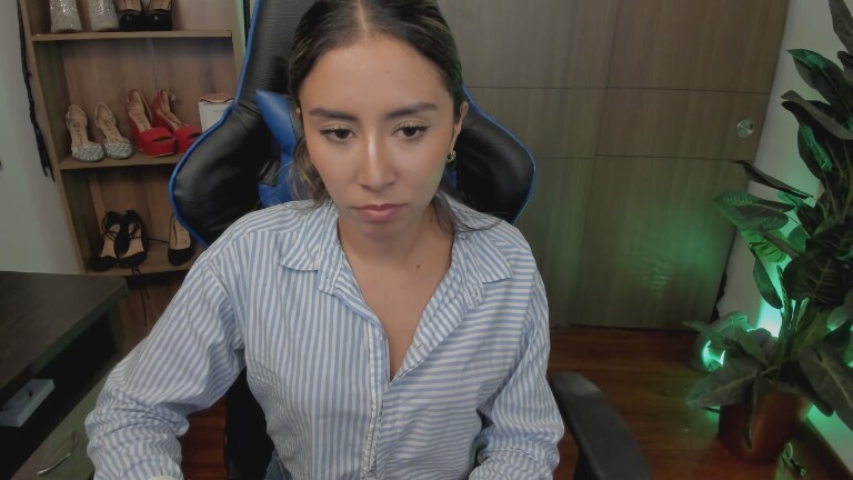 MissTianaX's Streamate show and profile