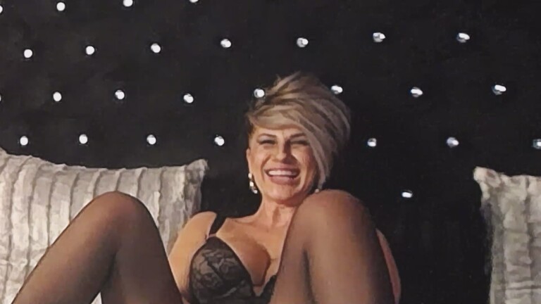 Inanna_Squirt_Goddesss's Streamate show and profile