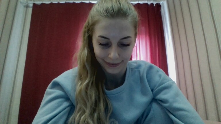 pinkpantherrr's Streamate show and profile