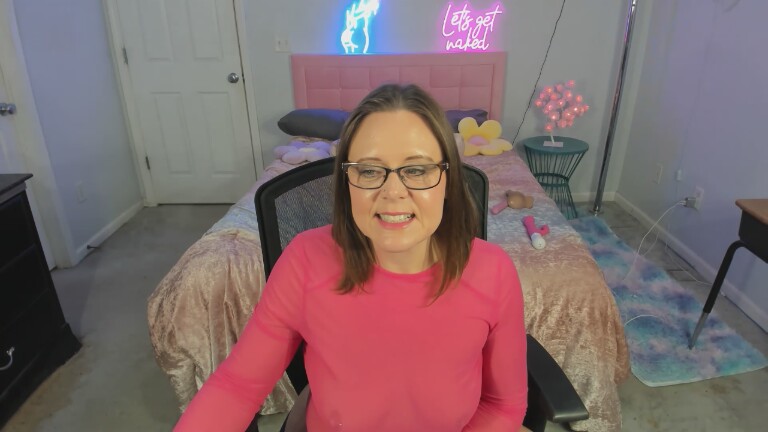 CourtneyLynn's Streamate show and profile