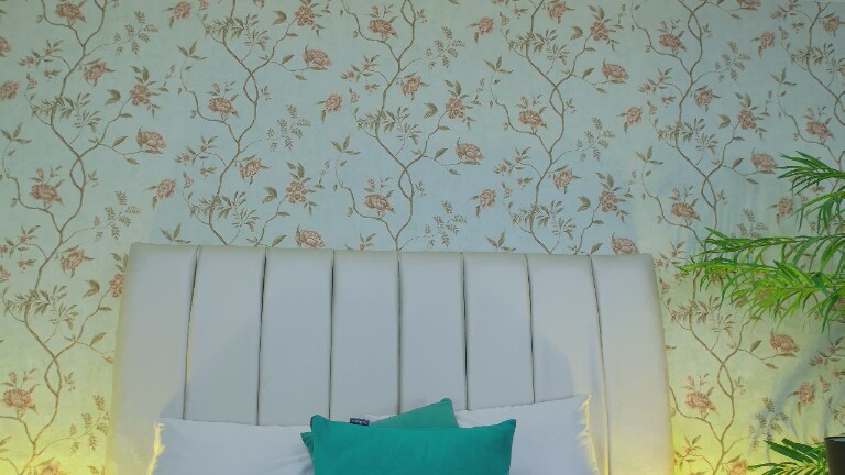 BrisaVegaGB's Streamate show and profile