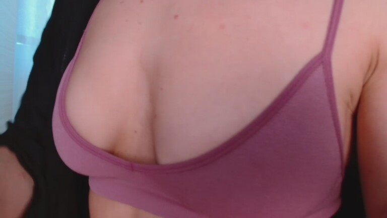 ItsYourMia's Streamate show and profile