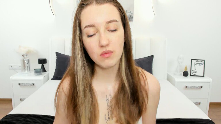 HeylaRose's Streamate show and profile