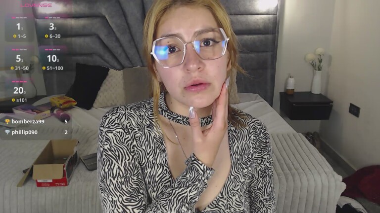 Layla_Fortune's Streamate show and profile