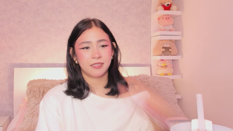 SophiaColinns's Streamate show and profile