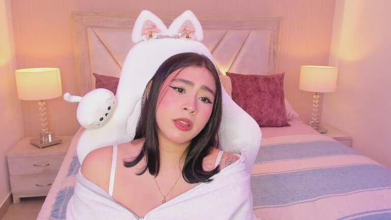 SophiaColinns's Streamate show and profile