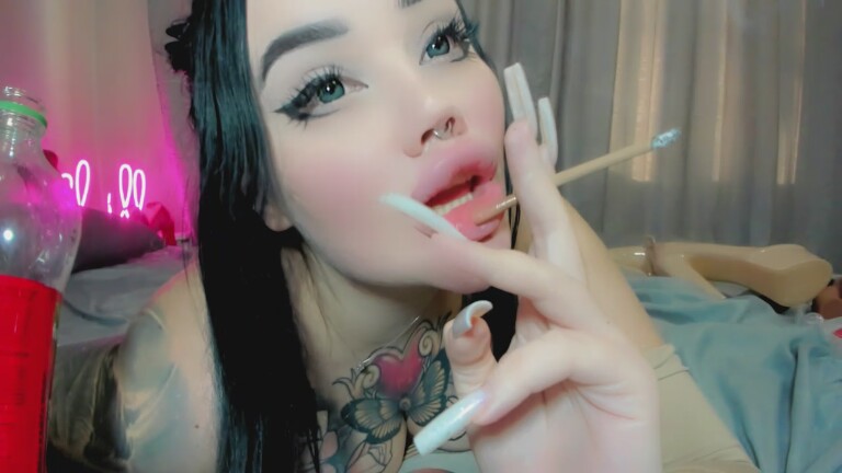 AiraVi's Streamate show and profile