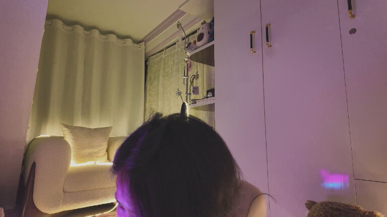 Bonbon99's Streamate show and profile