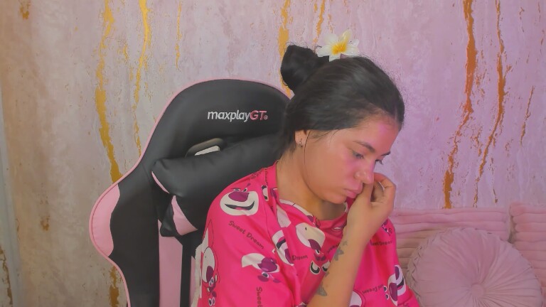 ElizabethRivera's Streamate show and profile