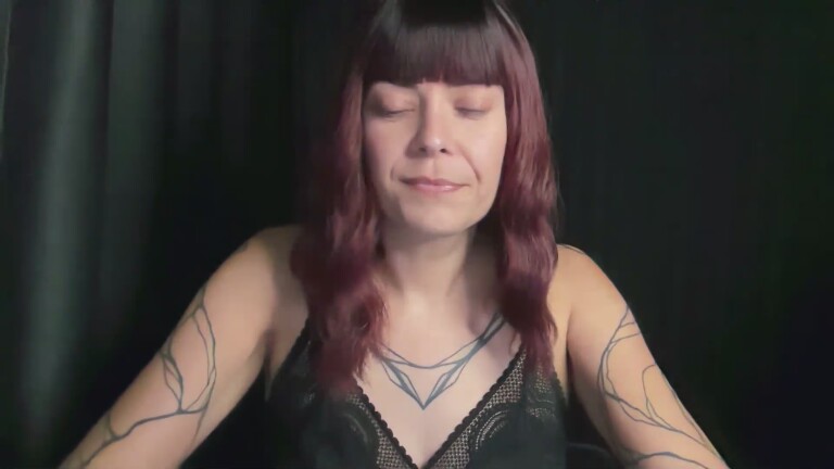 MerlotMistress's Streamate show and profile