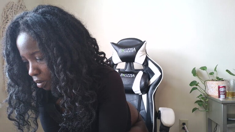 VixenPaisley's Streamate show and profile