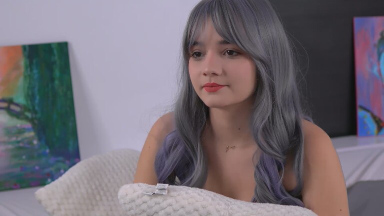 YunaHaruno's Streamate show and profile