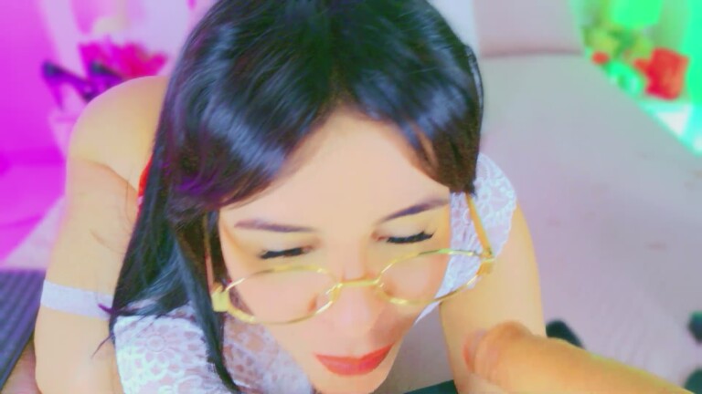 CharlootteEvans's Streamate show and profile