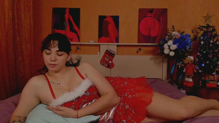 GlamNova's Streamate show and profile