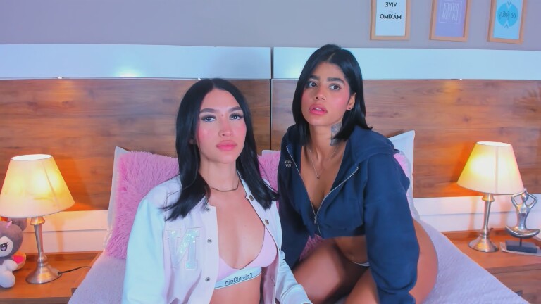 HemmaThompsonn's Streamate show and profile