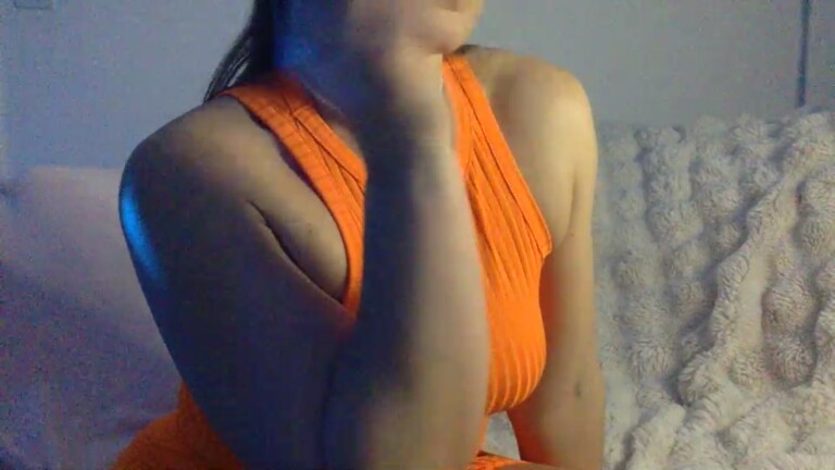 PeachyVelvetBunny's Streamate show and profile