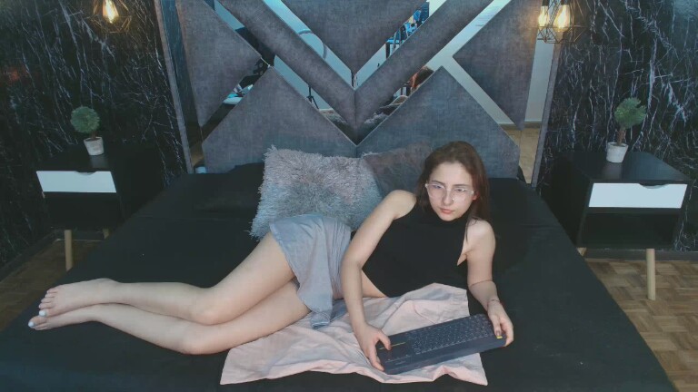 Layla_Wade's Streamate show and profile