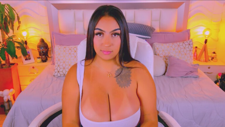 MartinaPiero's Streamate show and profile