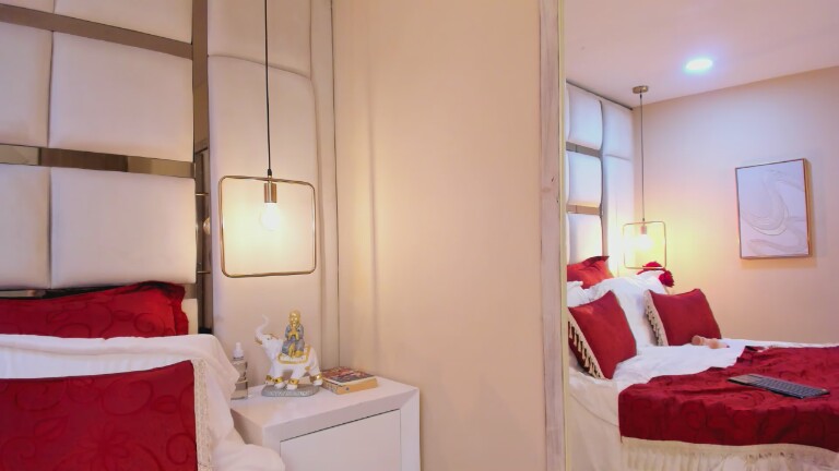 LenaVelar's Streamate show and profile