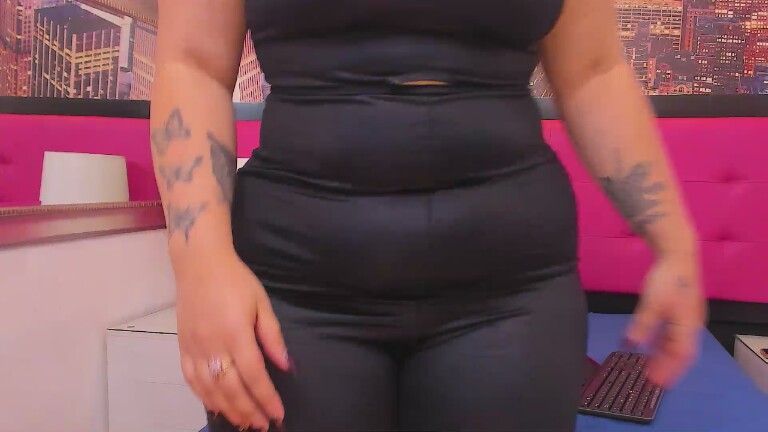 Millyjohnson's Streamate show and profile