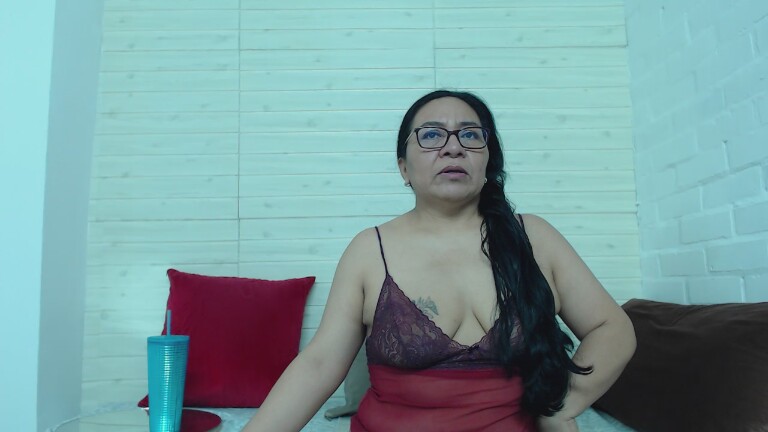 AnaSmile's Streamate show and profile