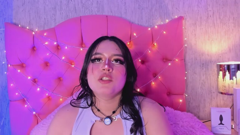 SakuraDilucas's Streamate show and profile