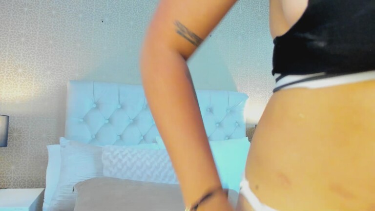 KarolGonzales's Streamate show and profile