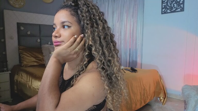 tina_diamond's Streamate show and profile