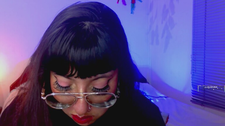 piaf_cute's Streamate show and profile