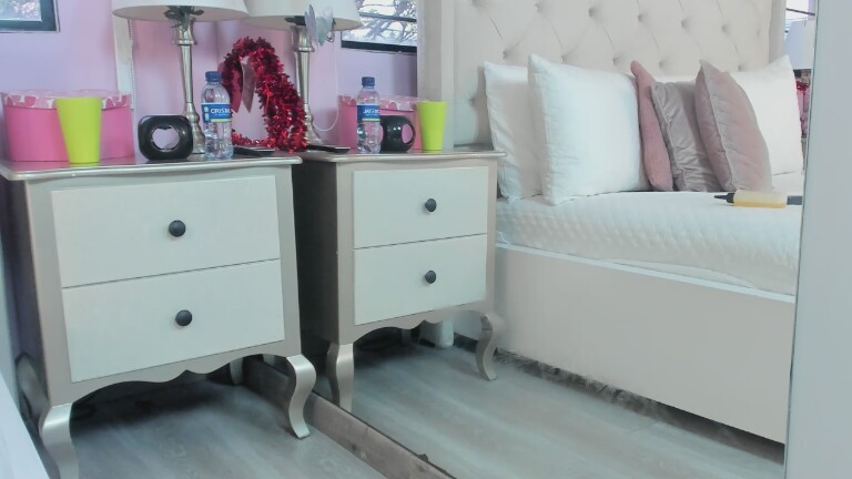 ScarlettLeBlanc's Streamate show and profile