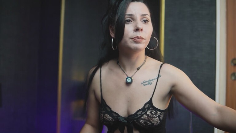 GiaEasyIce's Streamate show and profile