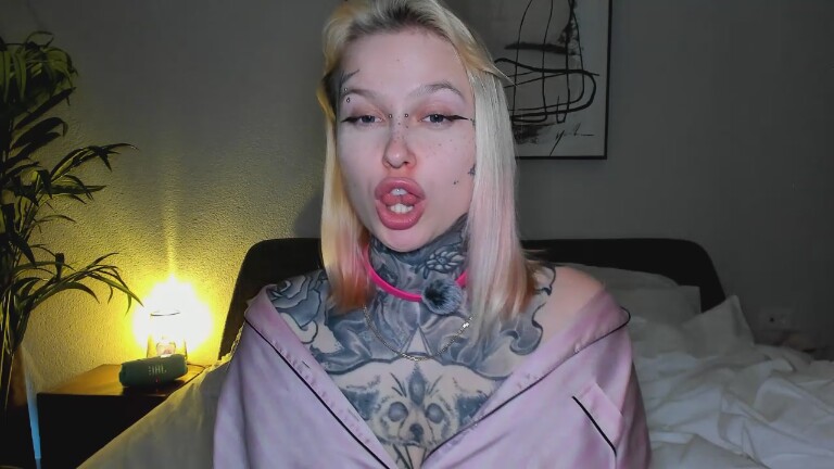 UrAlexis's Streamate show and profile