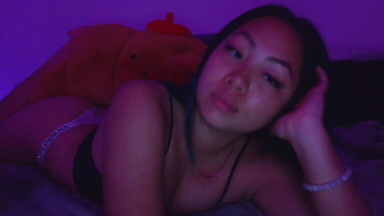 VeeE63's Streamate show and profile