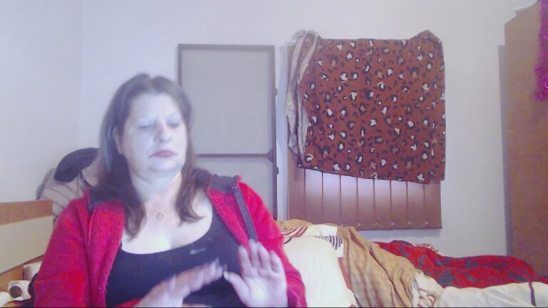 ExtasyMature's Streamate show and profile