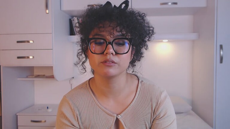 MartinaRuis's Streamate show and profile