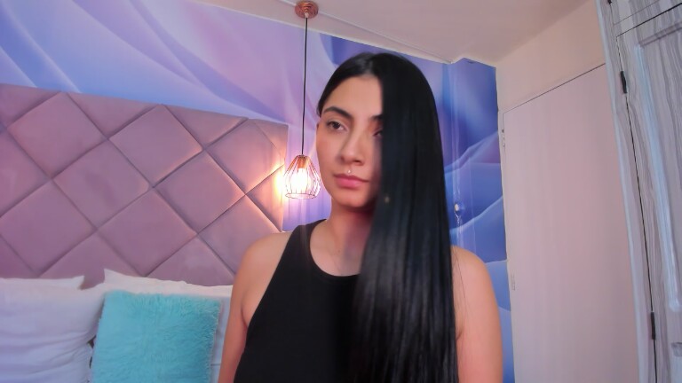 ViolletaRosse's Streamate show and profile
