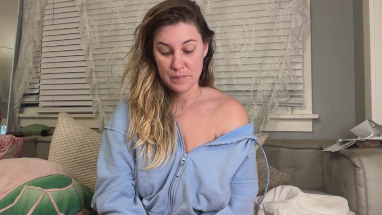 leoqueen1111's Streamate show and profile