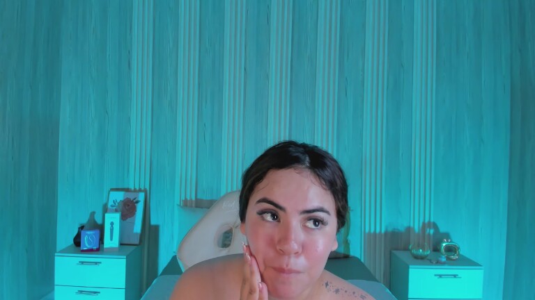 Liia_Sweett's Streamate show and profile