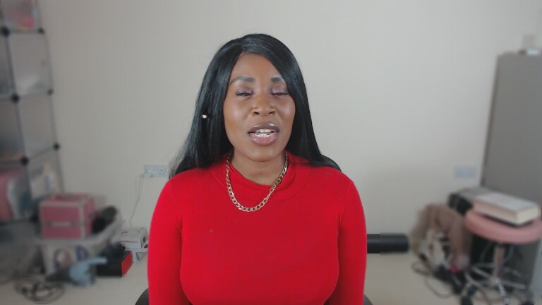 GoddessSerenaUK's Streamate show and profile