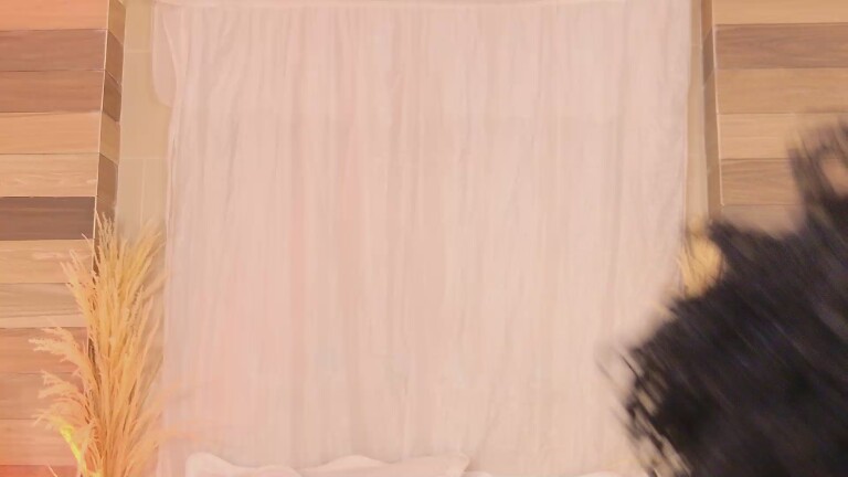 YaraDavis's Streamate show and profile