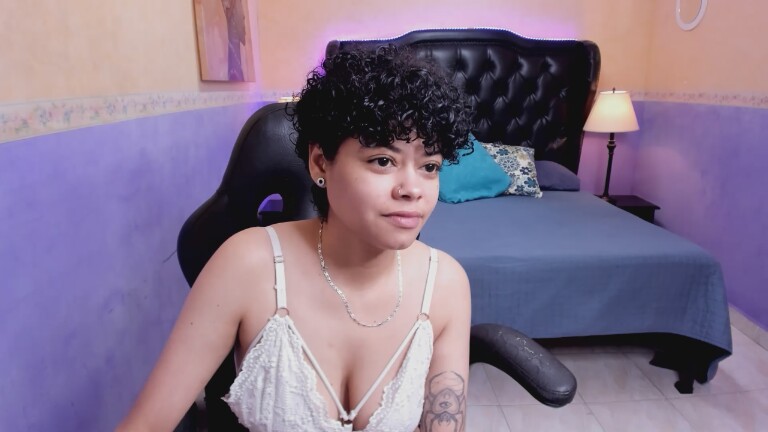 Sasha_Venom's Streamate show and profile