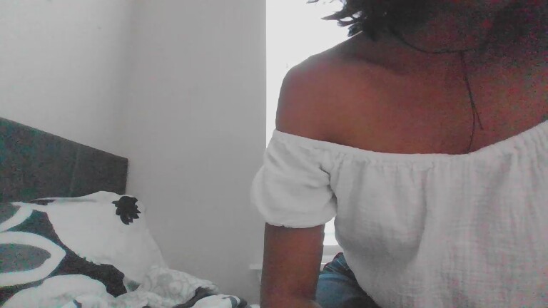 PandaCamden's Streamate show and profile