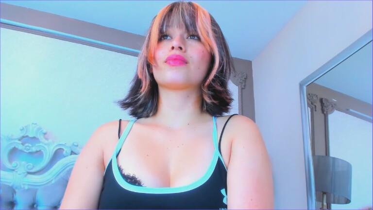 SiaSavach's Streamate show and profile